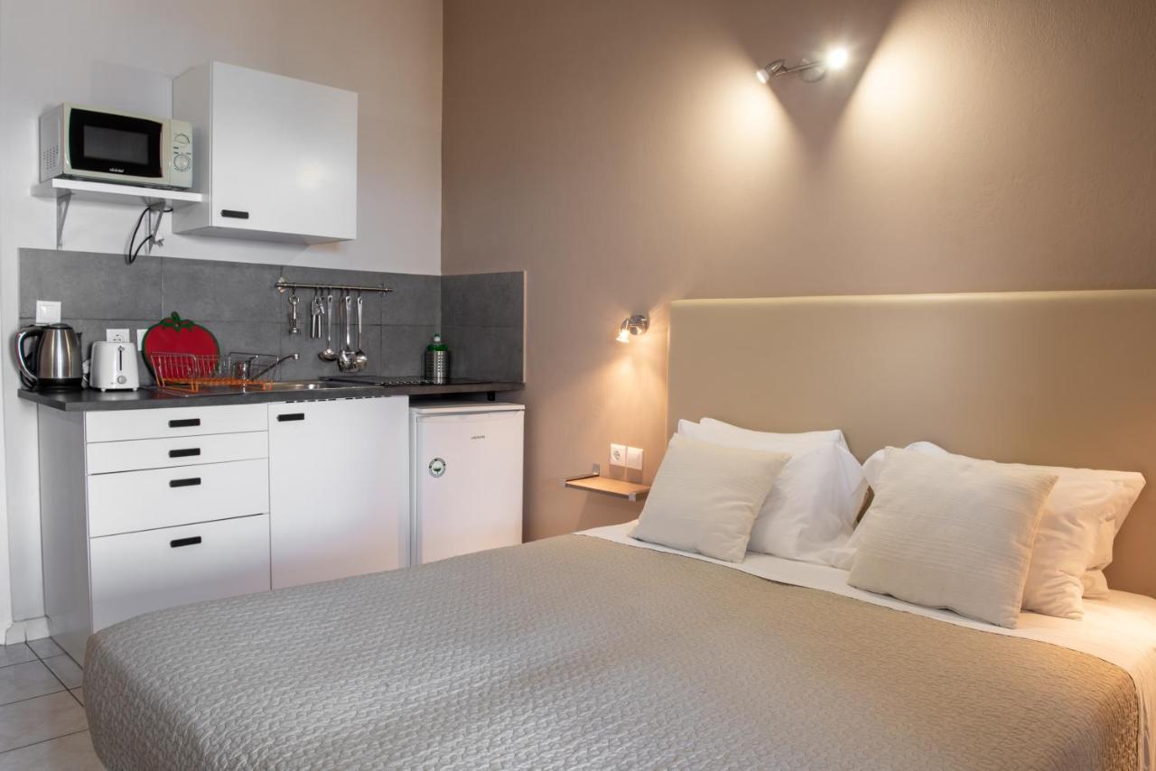 Galini Beach Studios And Penthouse Μεσογγή Εξωτερικό φωτογραφία