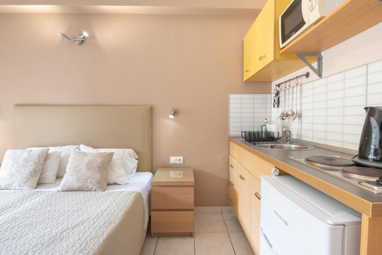 Galini Beach Studios And Penthouse Μεσογγή Εξωτερικό φωτογραφία