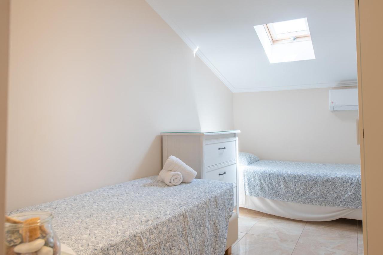 Galini Beach Studios And Penthouse Μεσογγή Εξωτερικό φωτογραφία