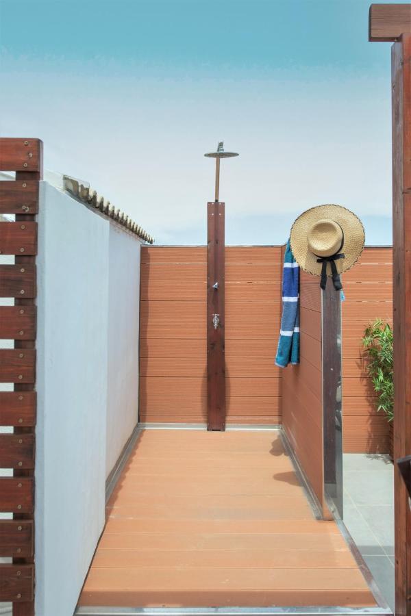 Galini Beach Studios And Penthouse Μεσογγή Εξωτερικό φωτογραφία