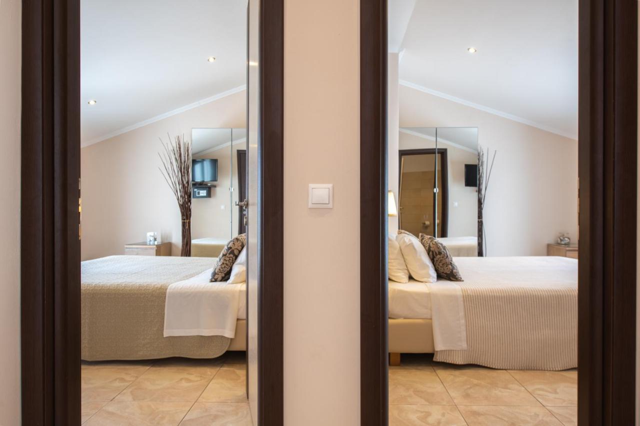 Galini Beach Studios And Penthouse Μεσογγή Εξωτερικό φωτογραφία