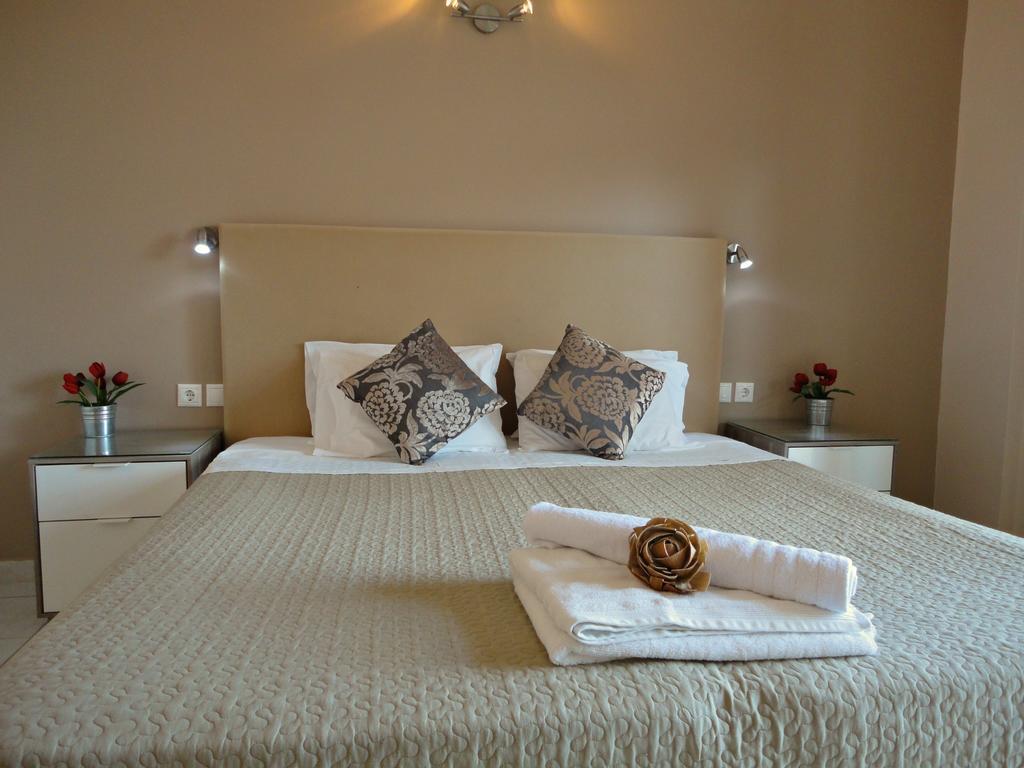 Galini Beach Studios And Penthouse Μεσογγή Δωμάτιο φωτογραφία